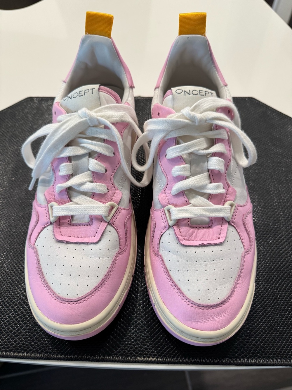 Oncept Pink & White Leather Low-Top Sneakers